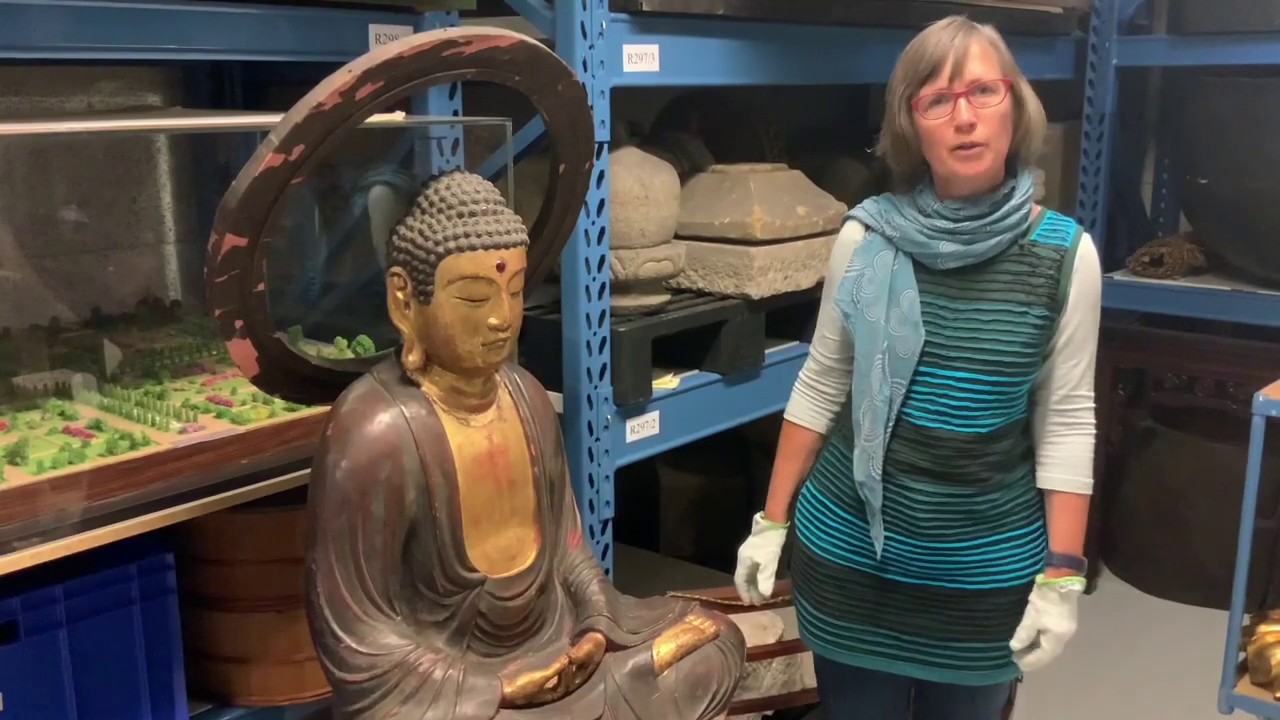 Auf Den Spuren Des Buddhismus Im Magazin Des Bersee Museums